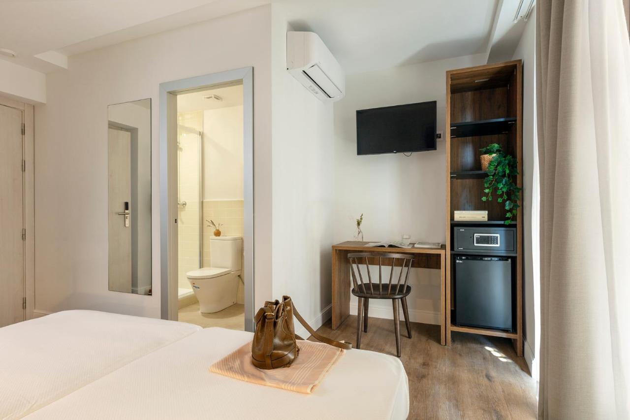 Som Nit Port Vell Hotel Barcelona Exterior photo