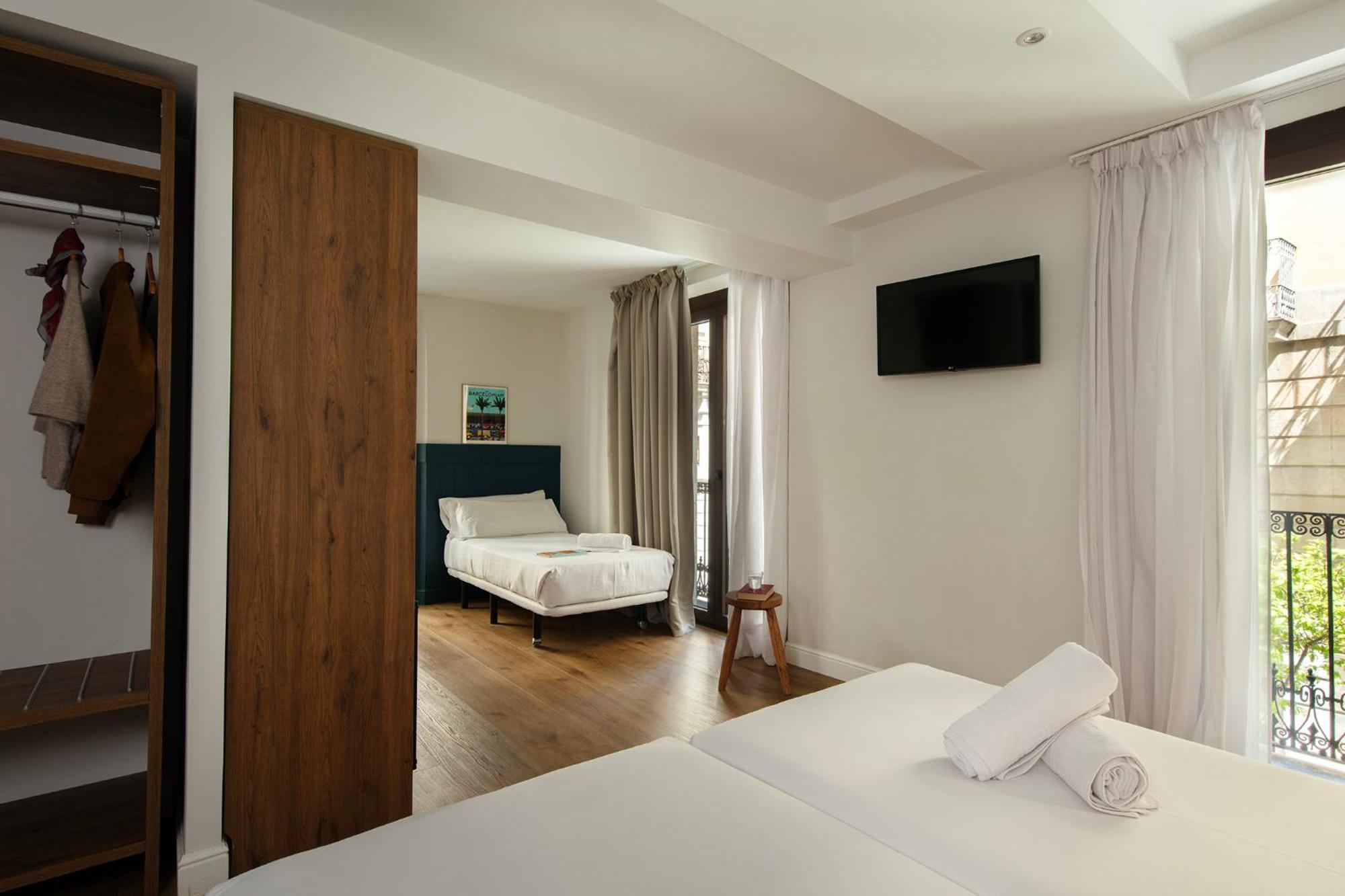 Som Nit Port Vell Hotel Barcelona Exterior photo